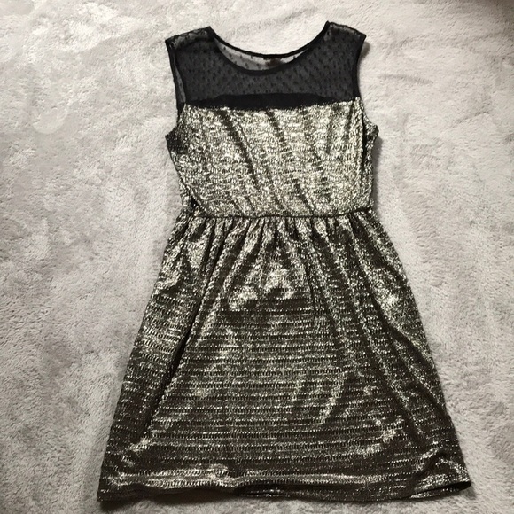 Metallic, Polka Dotted Mesh Party Dress - Picture 5 of 6